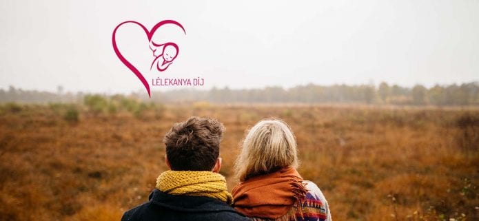 Átadjuk a Lélekanya díjakat.