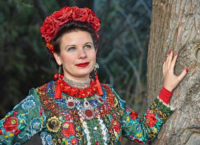 Aurora FolkGlamour