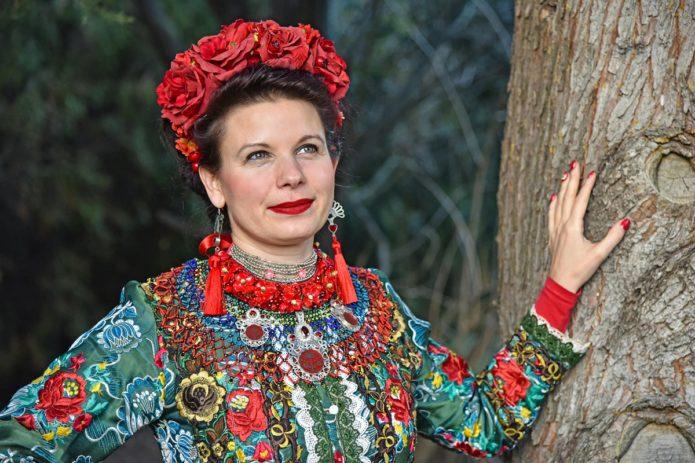 Aurora FolkGlamour