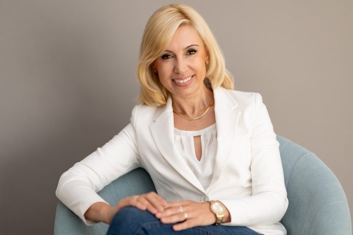 Dr. Pallagi Edina