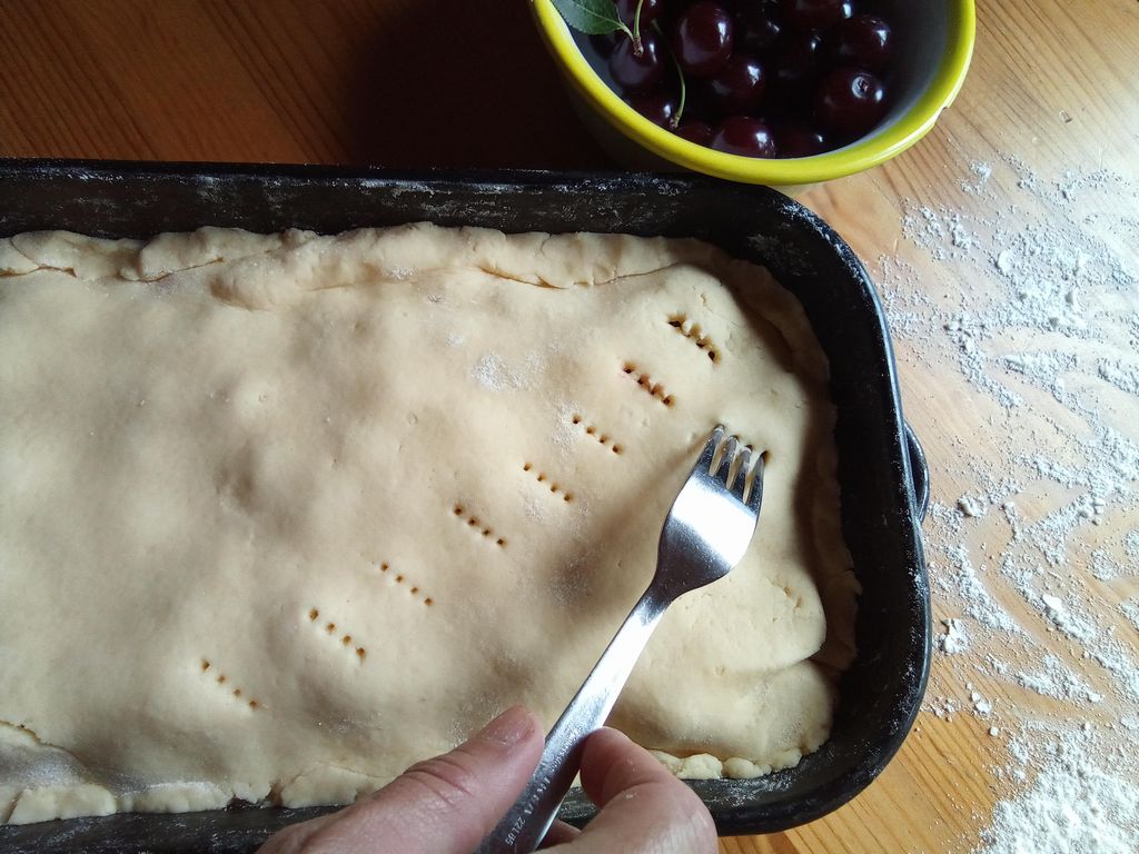 kamratöltögető