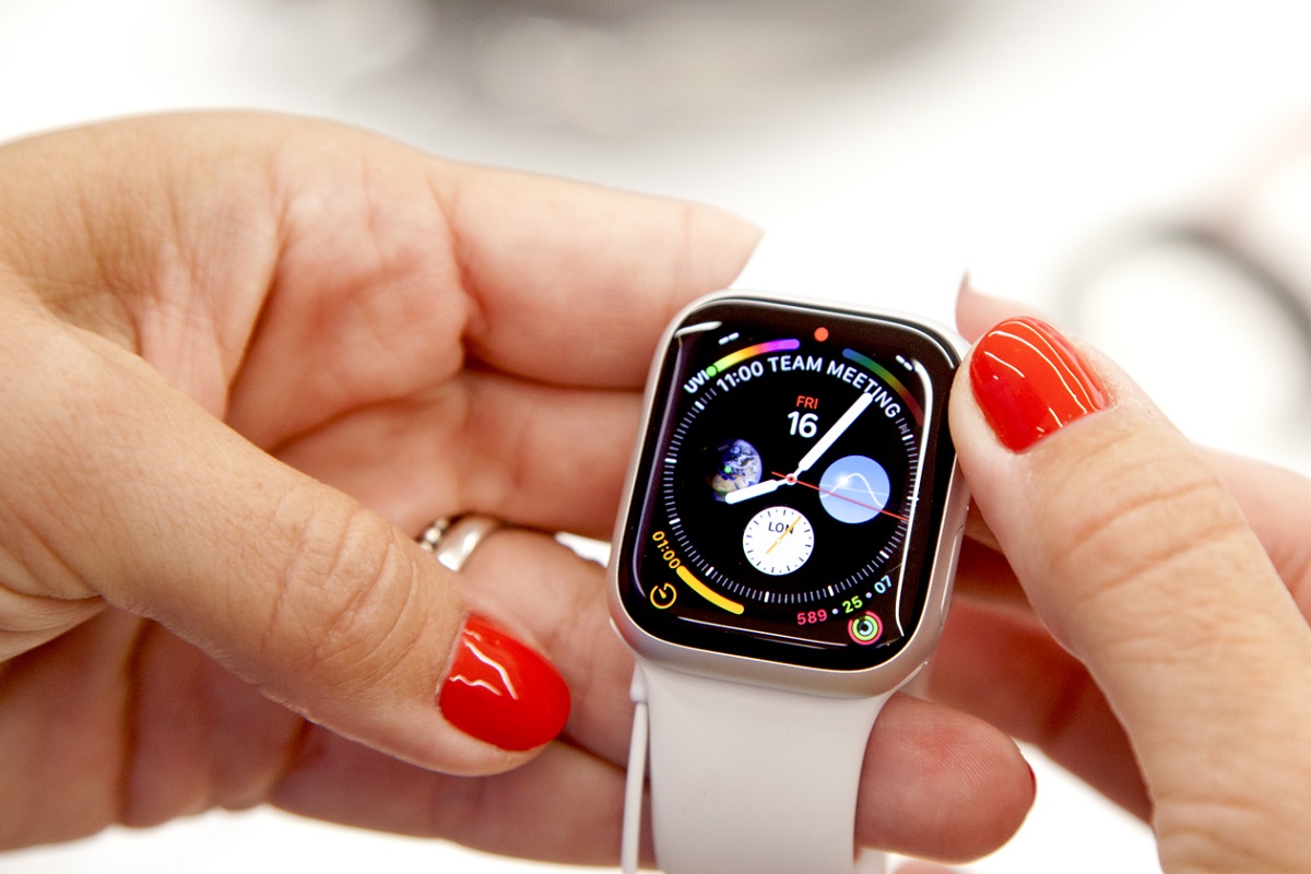 iWatch Series 8 az iCentreben