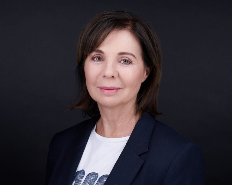 Andrea Kozma STRT